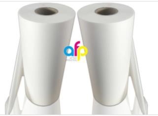 Công nghệ đẩy nhiều BOPP Máy pha trộn phim với độ dày 23micron Và kích thước cuộn 445mm * 3000m