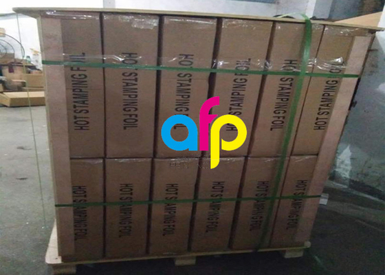 Cả hai mặt lá vàng dập nóng, lá truyền nhiệt kích thước 640mm * 120m