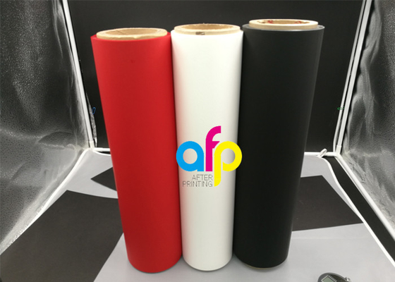 Màu đỏ 35 Micron Matte Lamination Film Roll Eco Friendly Soft Touch Chất liệu